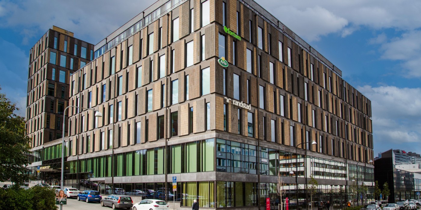 Vasakronan's purchase of Solna United is the largest office deal in Sweden so far this year, according to Colliers' estimates.