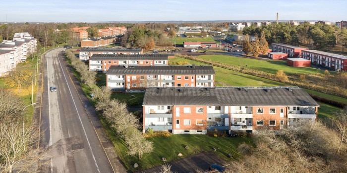 Balder buys in Trollhättan.