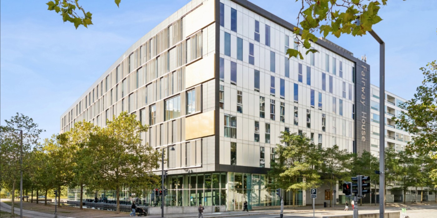 Corem signs ten-year agreement with Elgiganten in Copenhagen.