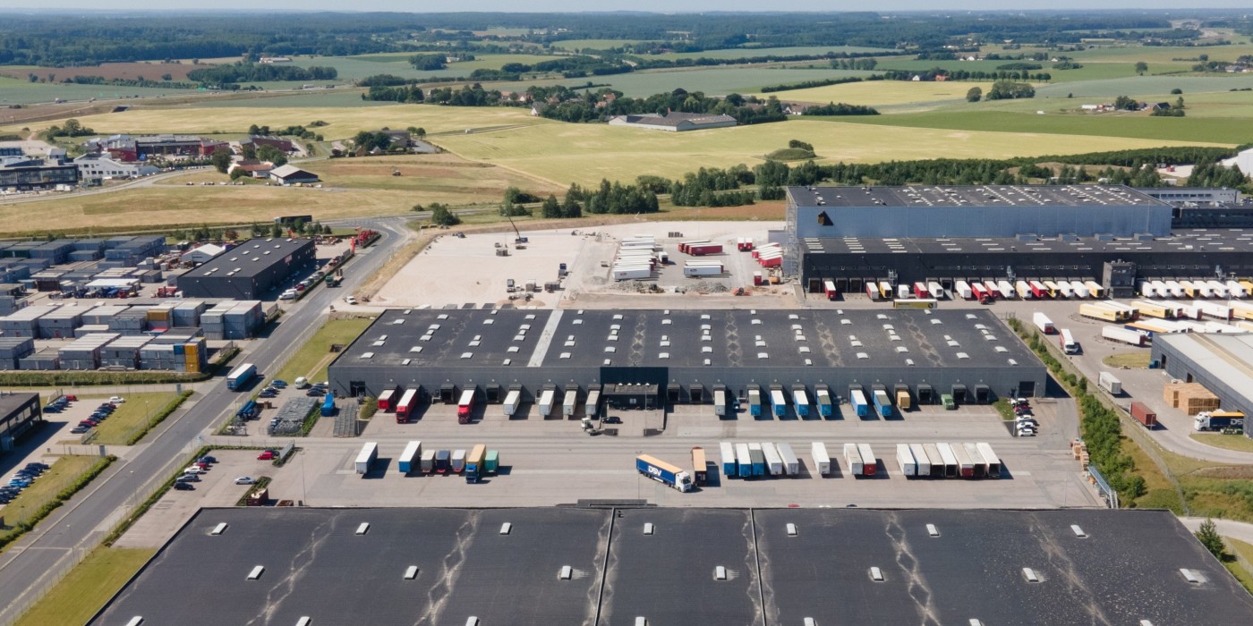 Stoneweg acquires Copenhagen logistics facilities on behalf of EUR 200 million PenSam mandate.