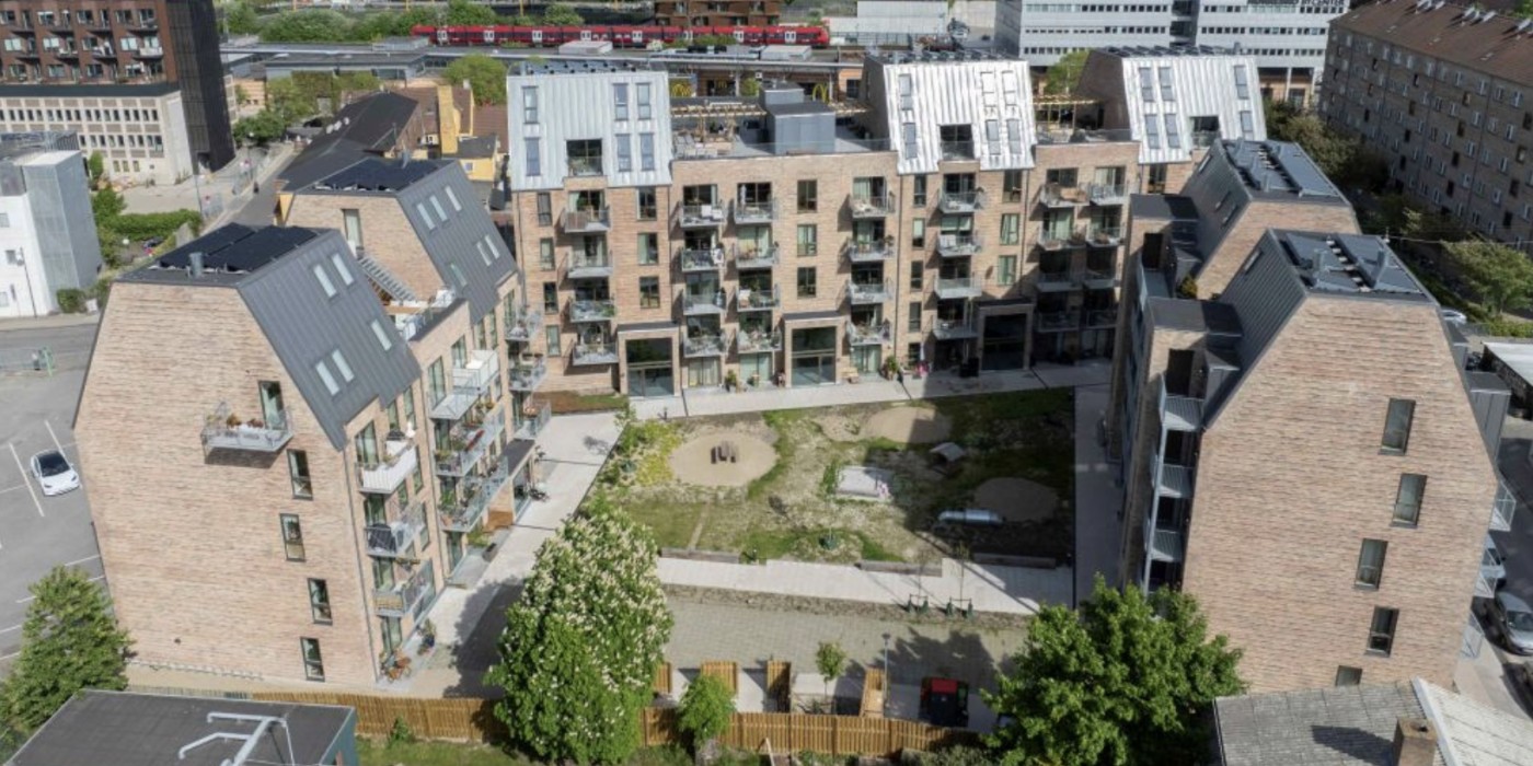 Niam buys in Copenhagen.