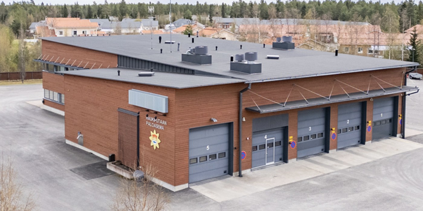 Fire stations sold in Oulu.
