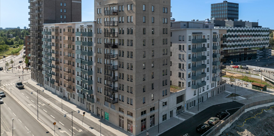 Capman buys from Slättö.