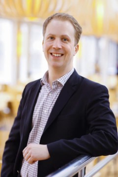 Niclas Ternstål (fd Österberg).